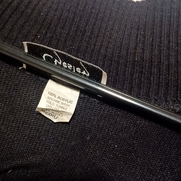 Chesley Black (medium) sweater shrug - Picture 2 of 4